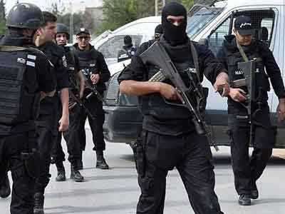 تونس:تفكيك خلية تابعة لتنظيم داعش الارهابي مكونة من ثماني طالبات