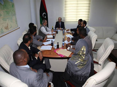 الدكتور محمد عماري يلتقي عدداً من أعضاء المجالس البلدية