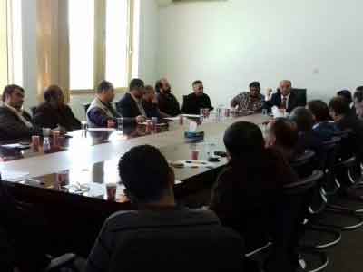 إدارة الخدمات الصحية بنغازي تعقد اجتماعا مع مديري العيادات والمراكز الصحية  