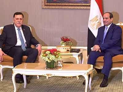 السرّاج يجري محادثات مع الرئيس االمصري بالدمام على هامش اجتماعات القمة العربية 