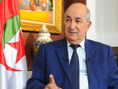 الرئيس الجزائري يدعو إلى التحلي بالانضباط في مواجهة فيروس كورونا 