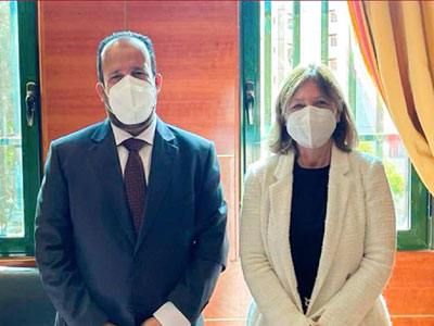وزير الصحة والسفيرة الفرنسية لدى ليبيا يبحثان آلية التعاون فيما يخص القطاع الصحي 