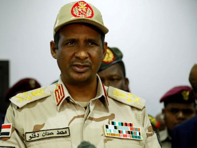 خلال لقائه المشري : مسؤول بمجلس السيادة السوداني يدعو الى خروج المرتزقة والمقاتلين الأجانب من ليبيا 