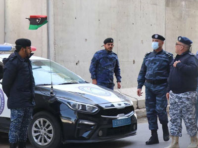 تنفيذا للمهام الأمنية : مسؤولين بوزارة الداخلية يتفقدون مقار السفارات والقنصليات بالعاصمة طرابلس  