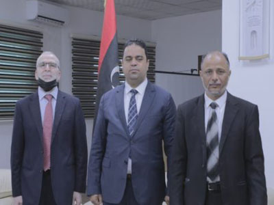 وزير العمل والتأهيل يتعهد بالعمل على تشجيع الشركات الاجنبية على العودة الى ليبيا لاستكمال تنفيذ المشاريع التنموية 