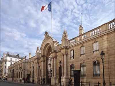  	استدعاء سفير مصر في فرنسا