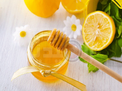 فوائد لشرب الماء مع الليمون والعسل 