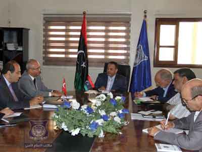 وزير الداخلية المفوض يجتمع مع سفير تركيا لدى ليبيا 
