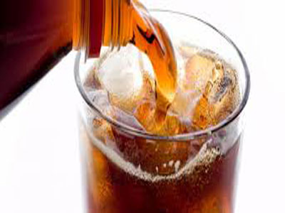 تحذير طبي من المشروبات الغازية الخالية من السكر