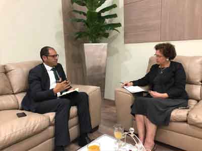 وزير التعليم يبحث مع السفيرة الكندية لدى ليبيا أوجه التعاون المشترك  
