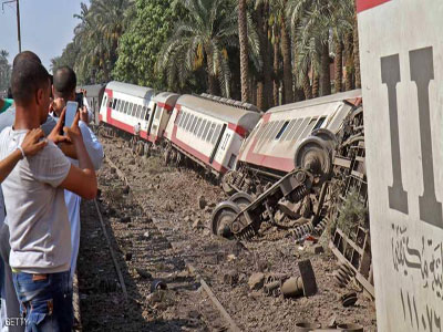 مصرالقطارات تحيل 10 مسؤولين للمحاكمة