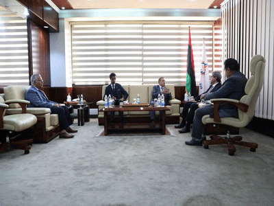 وزير النفط والغاز يناقش مع سفير مالطا لدى ليبيا مجالات التعاون مع الشركات المالطية وعودتها للعمل بقطاع النفط والغاز