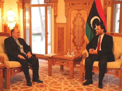 النائب الثاني لرئيس المؤتمر الوطني يستقبل سفير المغرب لدى ليبيا 