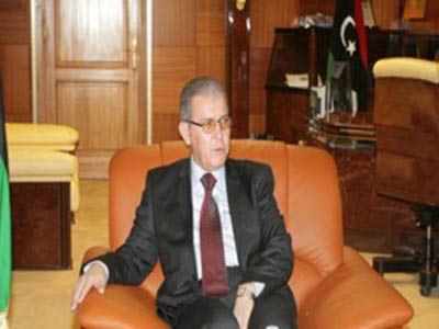 وزير الاقتصاد في الحكومة المؤقتة السيد مصطفى ابوفناس 