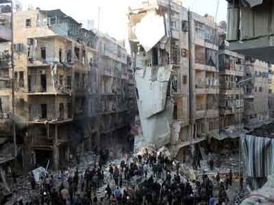 135 قتيلا في ثلاثة ايام من الغارات الجوية على حلب السورية