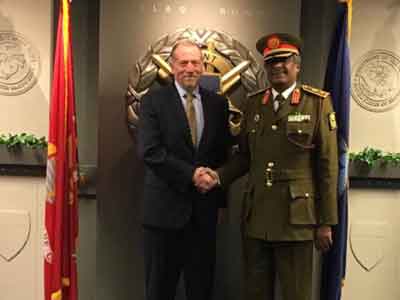 آمر الحرس الرئاسي يجتمع مع مسؤولي من وزارة الدفاع في البنتاغون 
