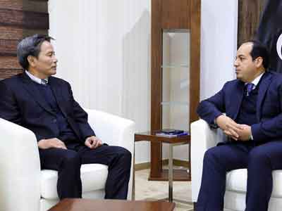 النائب أحمد معيتيق يلتقي سفير كوريا الجنوبية بمناسبة انتهاء مهام عمله بليبيا  