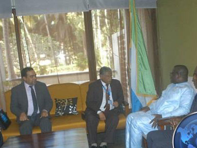 رئيس جمهورية سيراليون يستقبل وكيل الشئون السياسية بوزارة الخارجية  