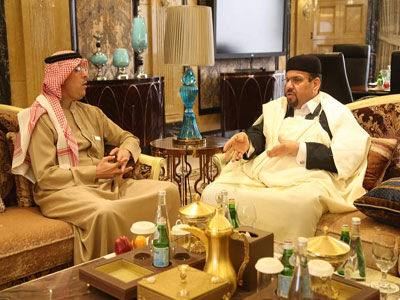 رئيس الهيئة العامة للثقافة يجتمع مع وزير الإعلام السعودي