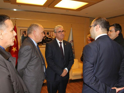 وزير الداخلية بحكومة الوفاق يزور مقر أكاديمية تدريب القوات الخاصة التركية بأنقره  