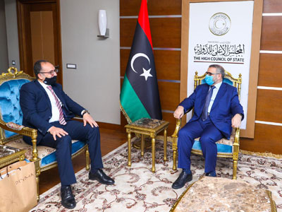 المشري يستعرض مع السفير التونسي مستجدات الأوضاع في ليبيا 