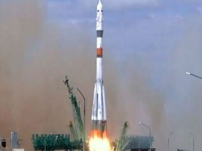 الصين تطلق صاروخاً جديداً من طراز لونج مارش 8 إلى الفضاء