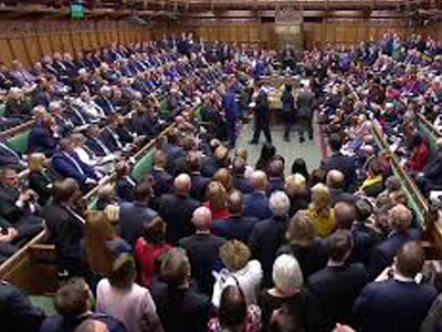 البرلمان البريطاني يوافق على الاتفاق التجاري بعد خروج بريطانيا من الاتحاد الأوروبي 