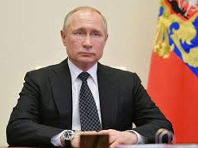 الرئيس الروسي يتوعد بالرد عسكرياً وتقنياً على التهديدات الغربية