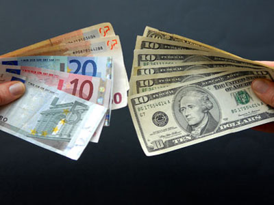 عملة اليورو مقابل الدولار