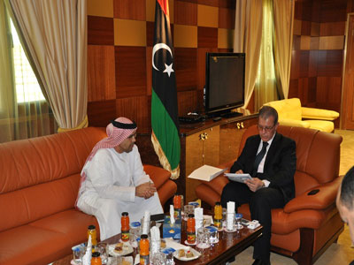 وزير الاقتصاد الليبي يستقبل سفير الإمارات 
