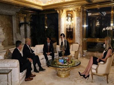 ترامب يمدد قمته مع رئيس الوزراء الياباني