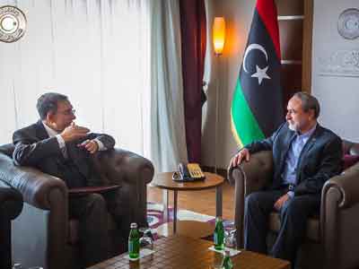 السويحلي يلتقي مبعوث جامعة الدول العربية لبحث جهود المصالحة في ليبيا  