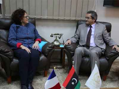 العبّار يستقبل سفيرة فرنسا لدى ليبيا وتلتقي بأعيان ومشائخ بنغازي  