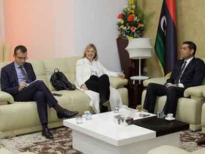 عماد السايح يلتقي السفيرة الفرنسية لدى ليبيا  