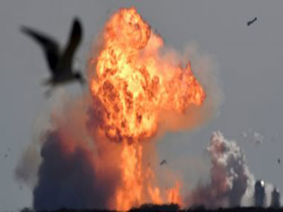 انفجار صاروخ سبيس إكس أثناء تجربة إطلاق
