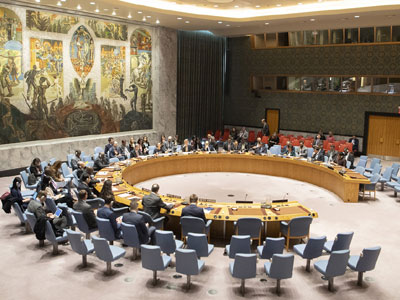 مجلس الأمن الدولي يمدد قرارا بتمديد العقوبات على اليمن عاما كاملا 