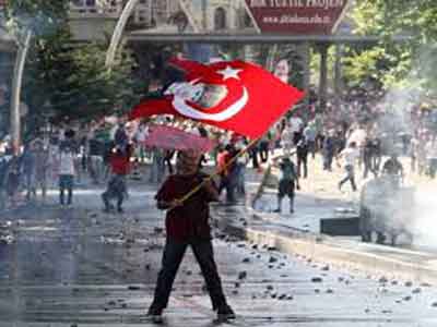 احتجاجات في اسطنبول 