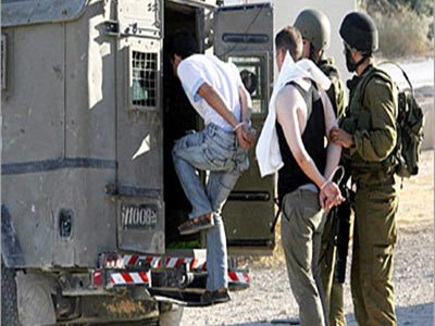 قوات الاحتلال تعتقل ثلاثة فلسطينيين غرب جنين 