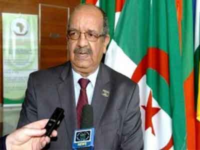 الجزائر تشجع الأطراف الليبية على المشاركة في الحوار جنيف 