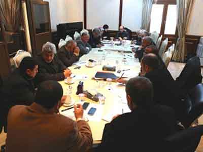 اللجنة السياسية واللجنة الأمنية بالمؤتمر الوطني العام تعقدان اجتماعا تقابليا 