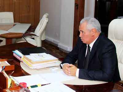 وزير الدولة لشؤون النازحين يبحث تفعيل الخدمات الأساسية في تاورغاء 