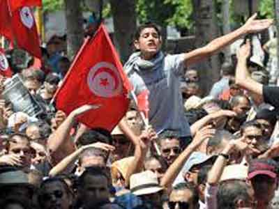 الحكومة التونسية تعتزم طرح اصلاحات اجتماعية عقب سلسلة من الاحتجاجات شهدتها البلاد  