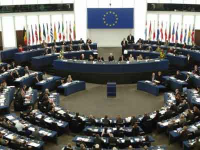 الاتحاد الأوروبي يرحب بإعلان التدمير الكامل للمواد الكيمياوية القادمة من ليبيا الاتحاد الأوروبي  