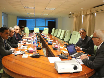 وزير المواصلات يتابع مع رئيس مجلس إدارة الشركة الليبية الأفريقية القابضة خطة الشركة القادمة 