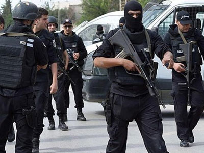 السلطات التونسية تعلن القبض على قيادي بارز في تنظيم القاعدة