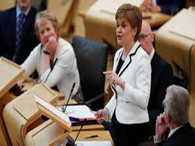 رئيسة وزراء اسكتلندا : بوريس جونسون يخاف من الديمقراطية ولا تراجع عن تنظيم استفتاء الاستقلال