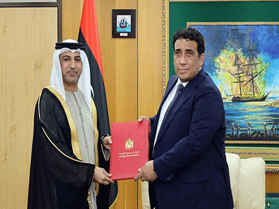 رئيس المجلس الرئاسي يتسلم أوراق اعتماد السفير الإماراتي الجديد لدى ليبيا