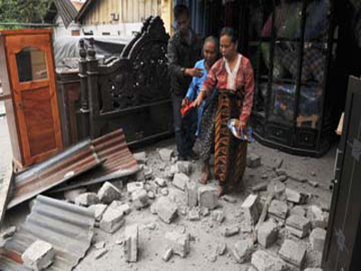 زلزال في اندونيسيا