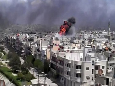 قصف وانفجارات في حمص