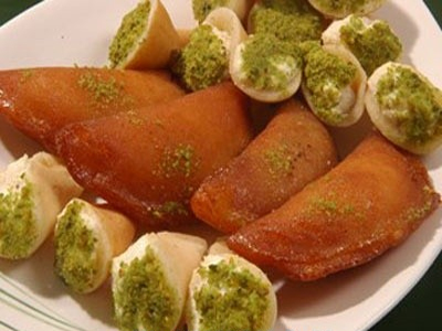 الحلويات العربية تحتوى على كميات كبيرة من السكريات